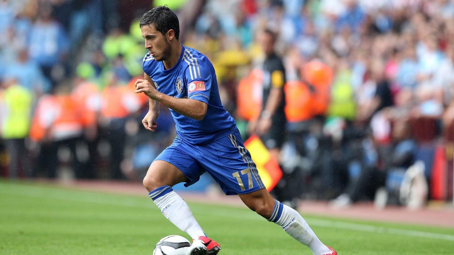 中国女篮的微笑成为中国最美的名片，中国女篮队徽