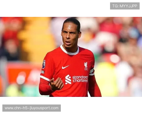 利物浦范戴克高空对抗训练揭秘：防守巨兽如何制胜